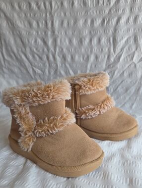 First Steps by Stepping Stones Faux Fur Boots - Size 10 Toddler